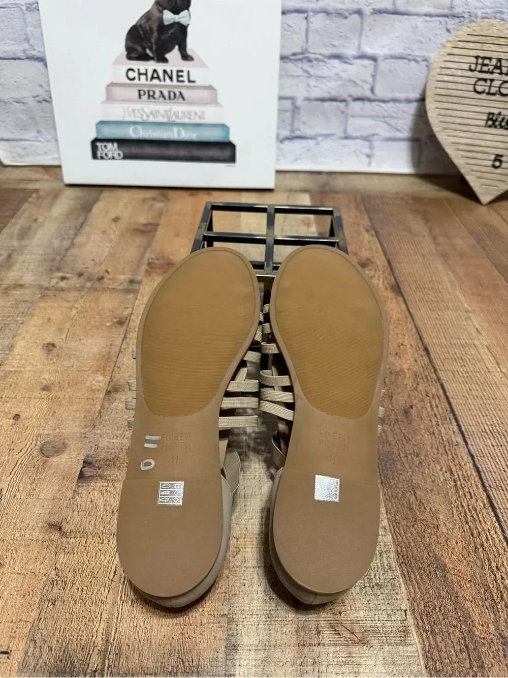 Eileen Fisher Rato strappy khaki leather sandals size 11